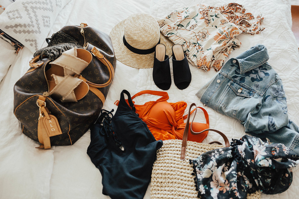 Summer Packing with Marks & Spencer Clothes! | Ariana Lauren